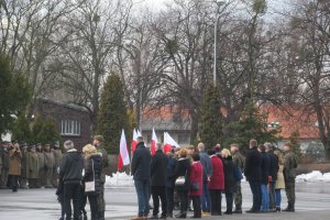 Uroczystość zaprzysiężenia nowych żołnierzy polskich 24