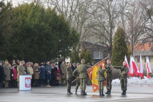 Uroczystość zaprzysiężenia nowych żołnierzy polskich 5